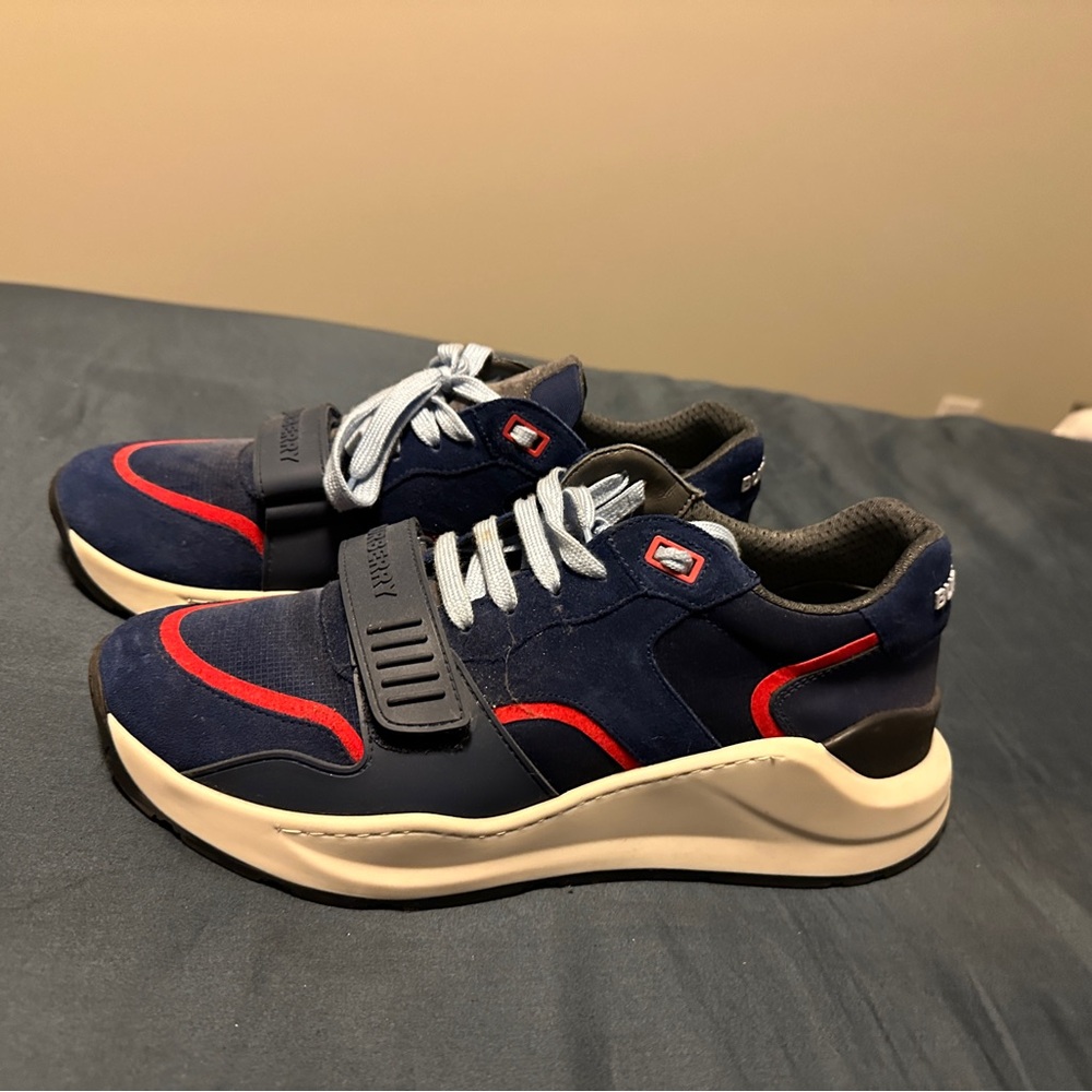 Burberry Navy and Red Sneakers - Picture 2 of 3